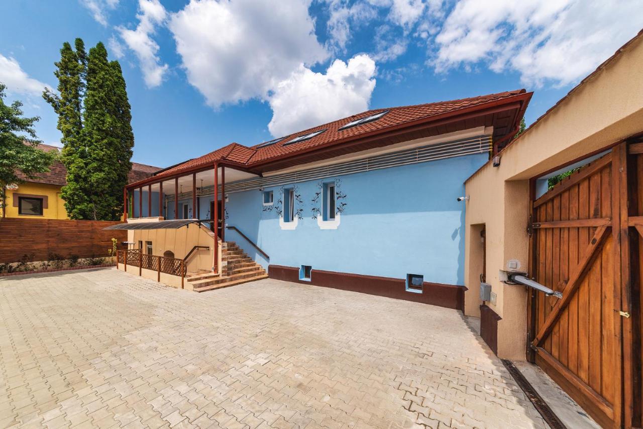 Nikolas Haus Braşov Exteriör bild